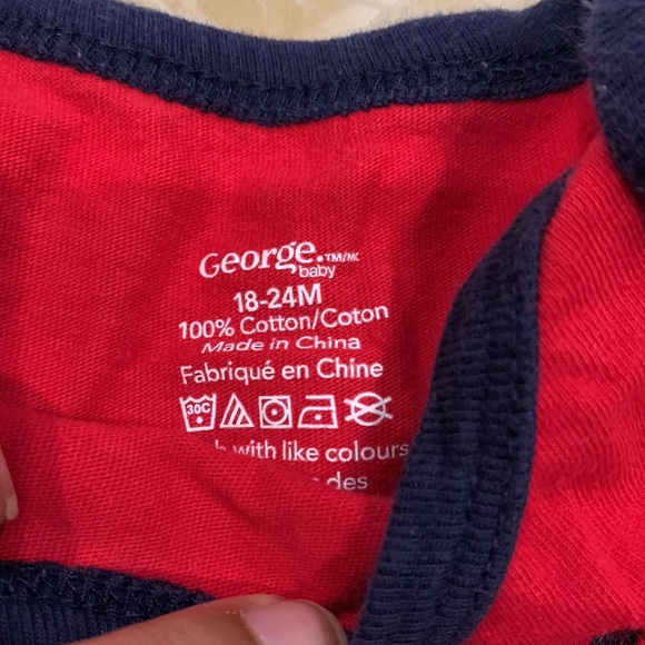George Long-Sleeve Red/Blue Bib Shirt & Navy Blue Sweatpants in size 18-24M - Picture 4 of 8